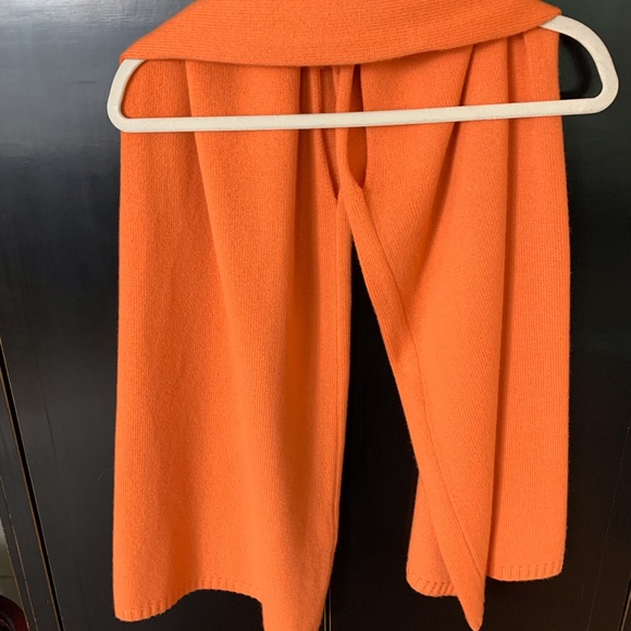 ST JOHN CASHMERE SHRUG - Picture 2 of 2